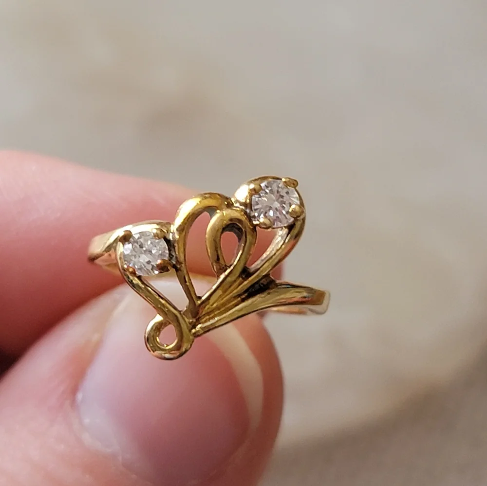 Vintage COP 92 Double Heart Ring Gold Tone Simulated Stones